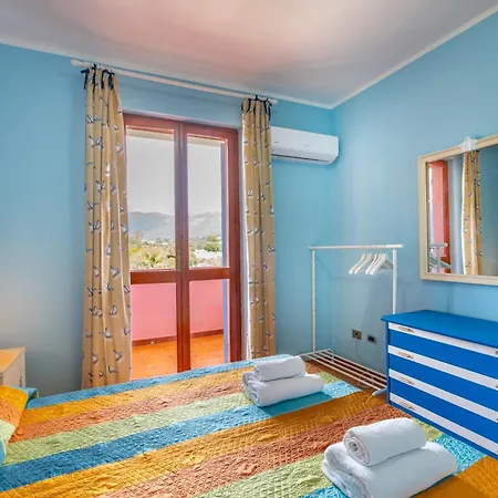 Santa Luria - 5 Minuti Dal Mare Holiday home Capitana
