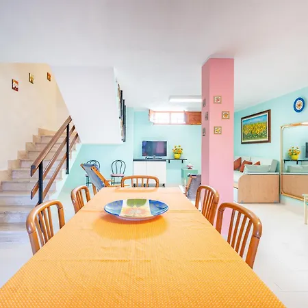 Santa Luria - 5 Minuti Dal Mare Holiday home Capitana